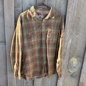 Men's Plaid Button-Up shirt